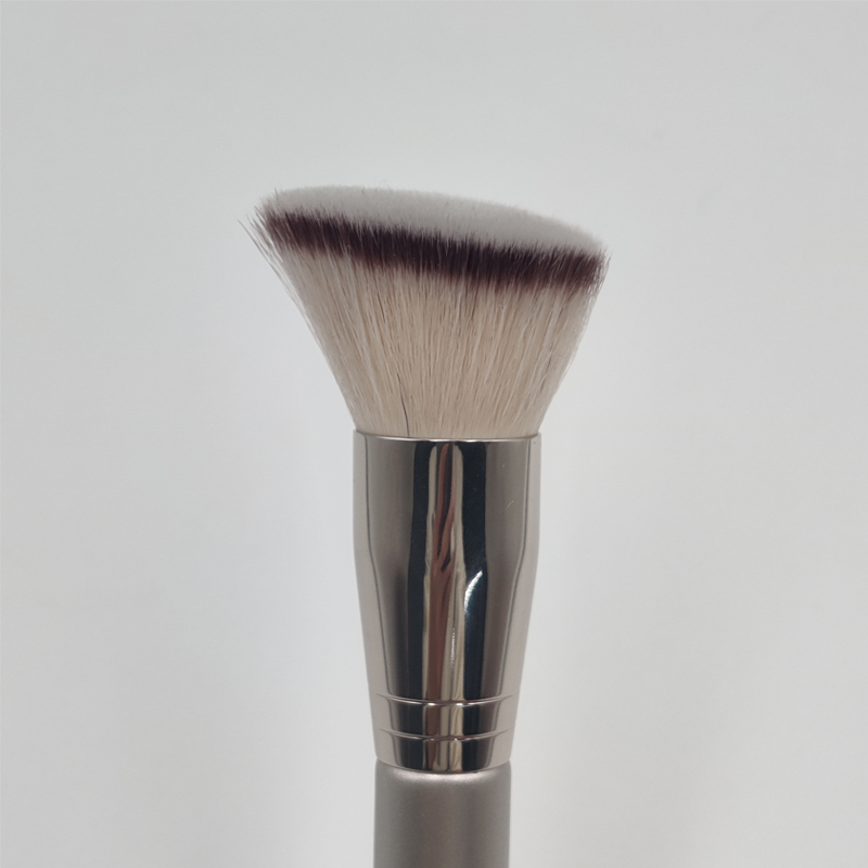 dual ended makeup brush 5