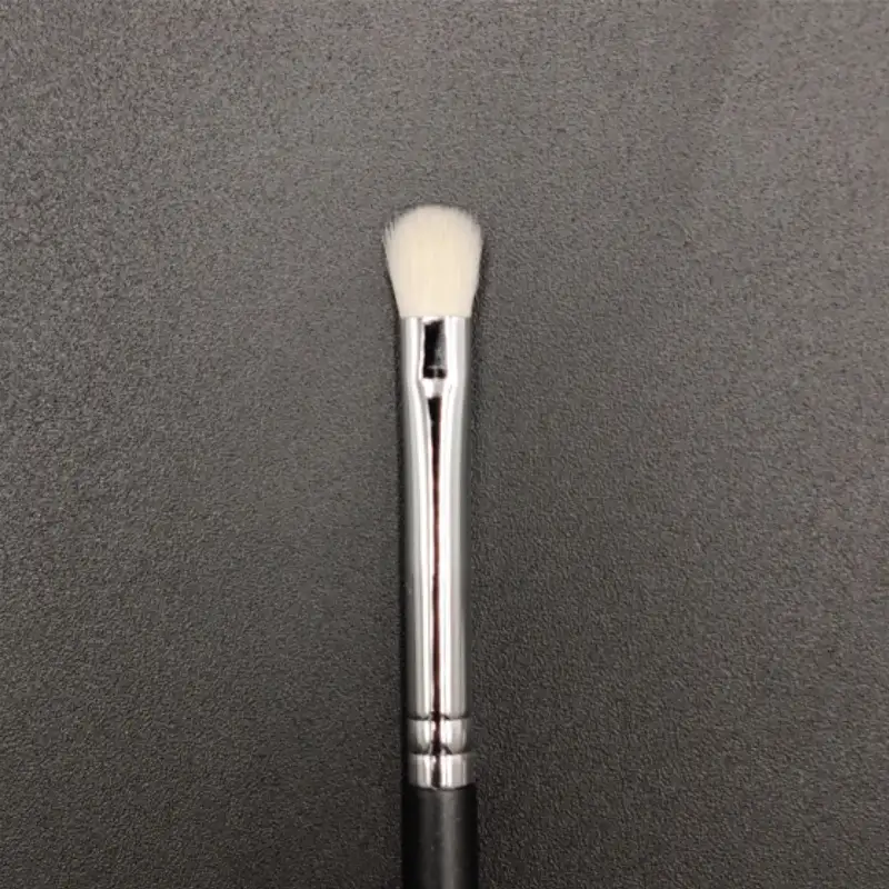 Eye Detail Brush