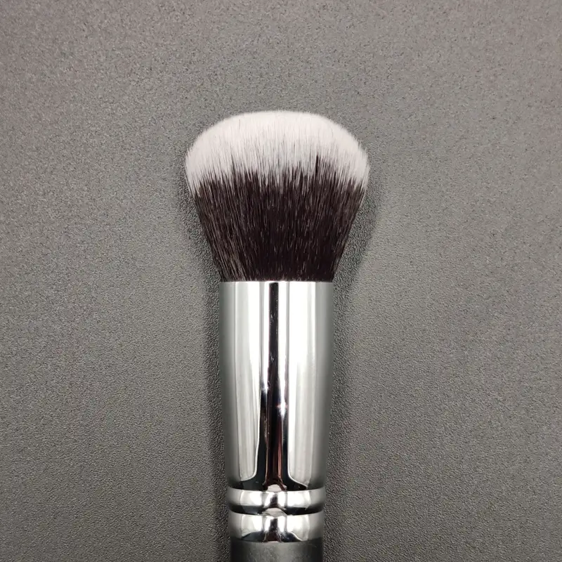 Round Foundation Brush